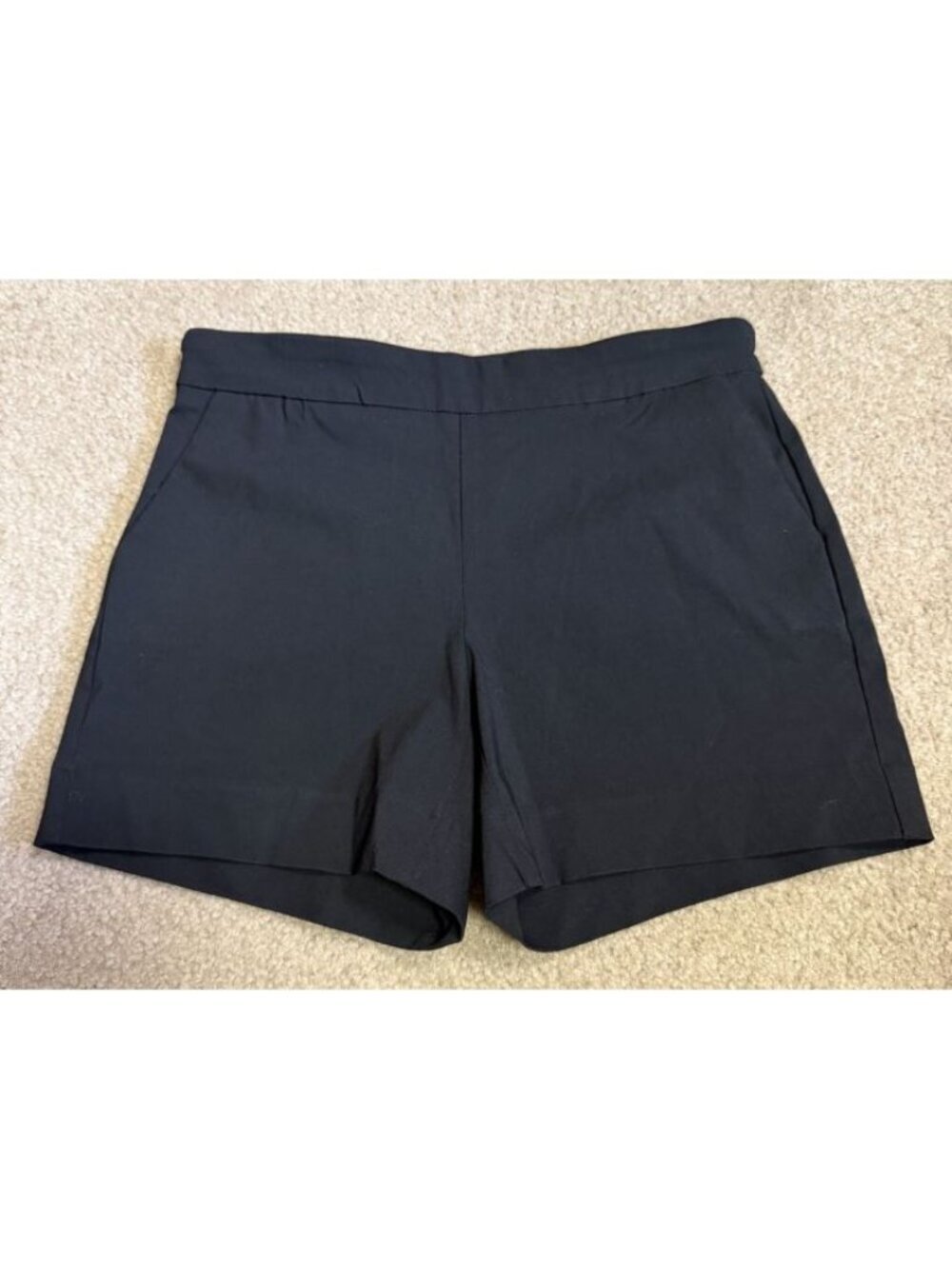 White House Black Market 5in Sateen Shorts Size 4 Worn Once And Laundered